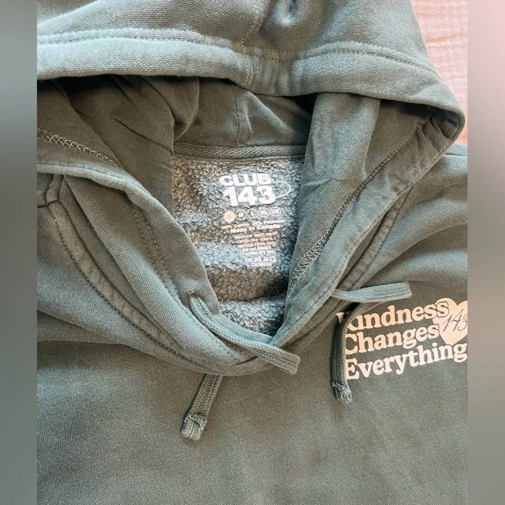 Club 143 Hoodie - Picture 3 of 3
